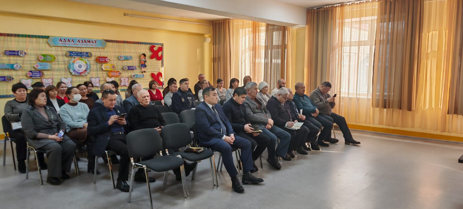 Қоғамдық кеңестің отырысы